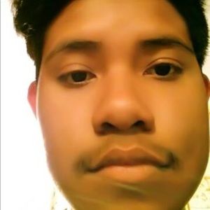 Meet your Posher, Efren